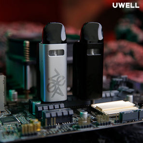 Uwell Caliburn G2Z Pod System – Outdoor Rock Background (Green Device)